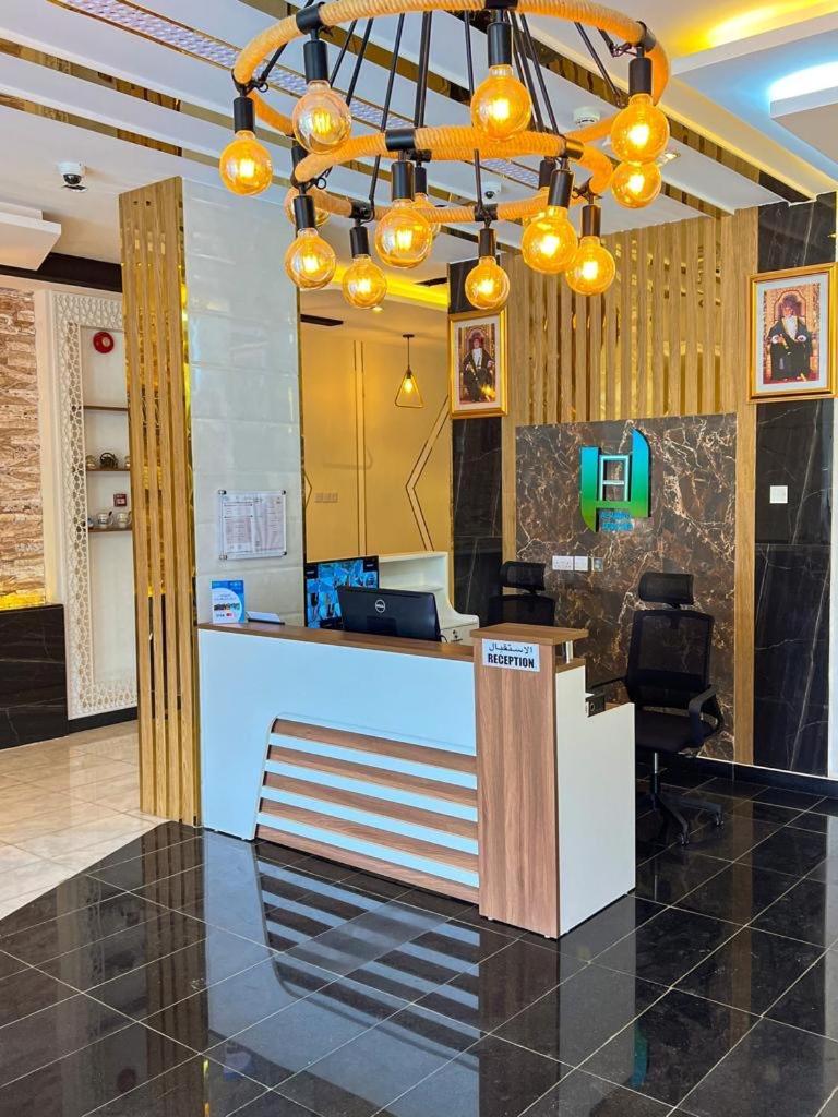 Al ḨamrāʼAlhamra Horizonsアパートメント エクステリア 写真